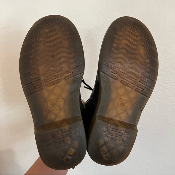 Dr. Martens 1460 J Black Leather Boots Size 2 - Picture 9 of 15